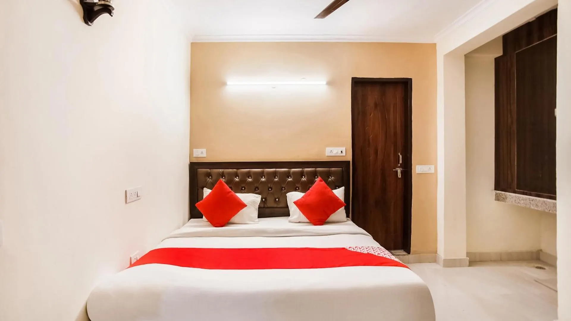 Oyo Kartik House Near Delhi Airport Hotel New Delhi